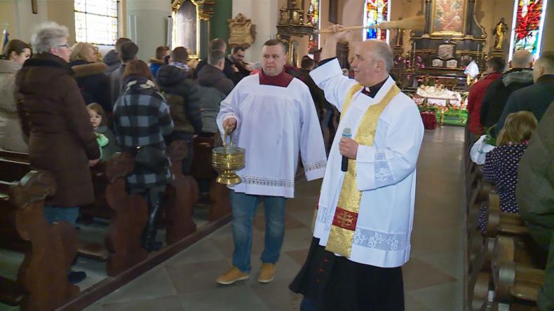 Poświęcenie pokarmów w Wejherowie