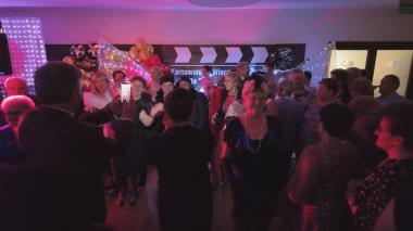 Seniorzy bawili się w stylu Hollywood