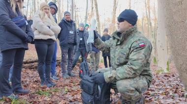 Przekazywali cywilom cenną wiedzę o przetrwaniu