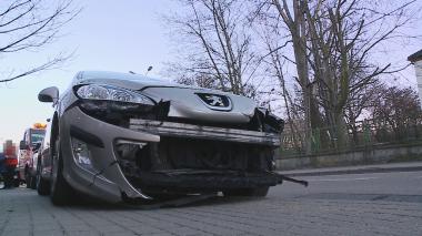 Dachowanie na Starowiejskiej. Mieszkańcy chcą sygnalizacji