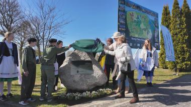 Zakopali kapsułę czasu dla przyszłych pokoleń
