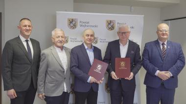 Wyremontują drogę między Świetlinem a Chmieleńcem