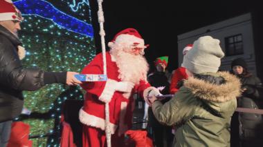 Mikołaj przybył na początek Polski