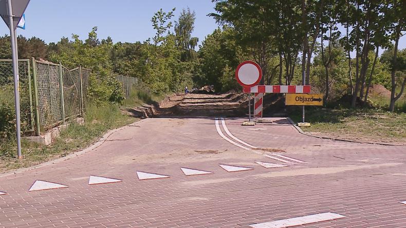 Roboty budowlane przy ul. Ceynowy i ul. Sucharskiego we Władysławowie