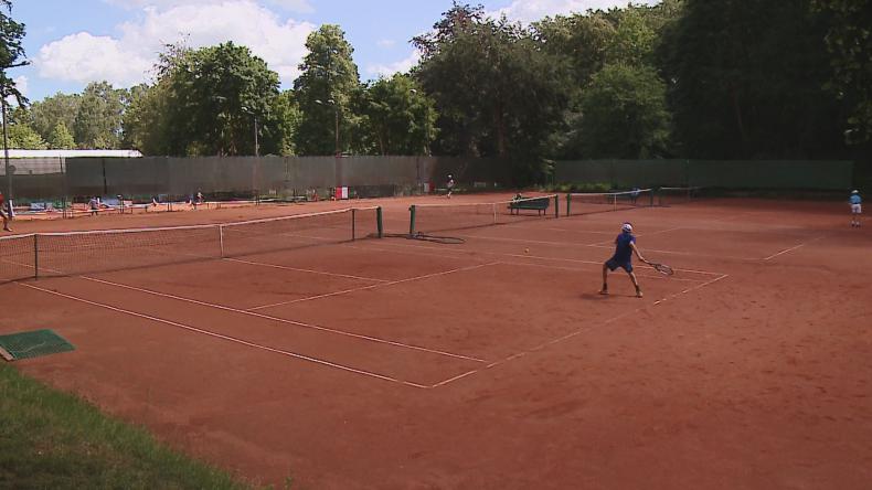 Tenisiści ponownie przypomnieli przedwojenną tradycję