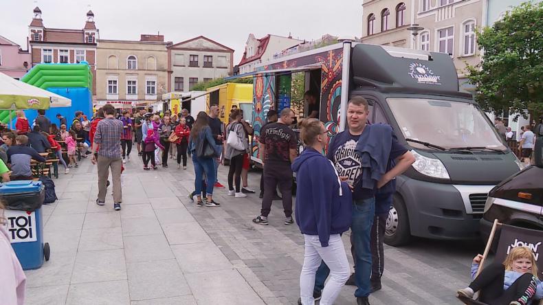 Puck zaroił się od miłośników foodtrucków