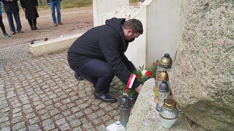 Oddali hołd pomordowanym w lasach piaśnickich