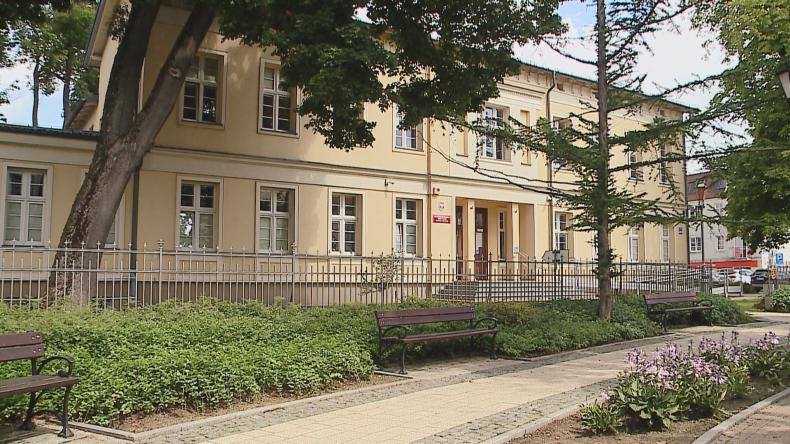 300 złotych na wyprawkę szkolną