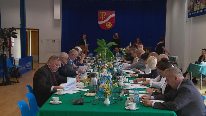 Powiat pomoże w budowie ronda w Janowie