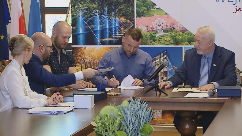 Blisko milion złotych dotacji dla stowarzyszeń