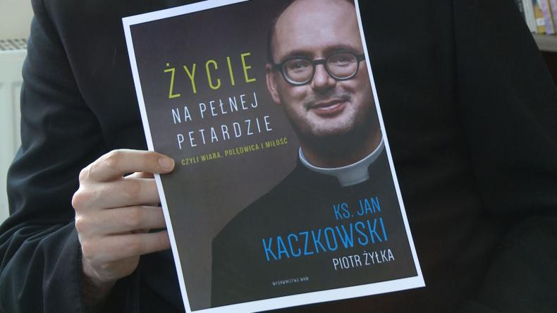„Życie na pełnej petardzie”
