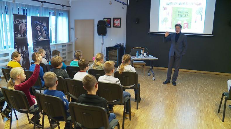 Sekretarz Wisławy Szymborskiej odwiedził bolszewską bibliotekę