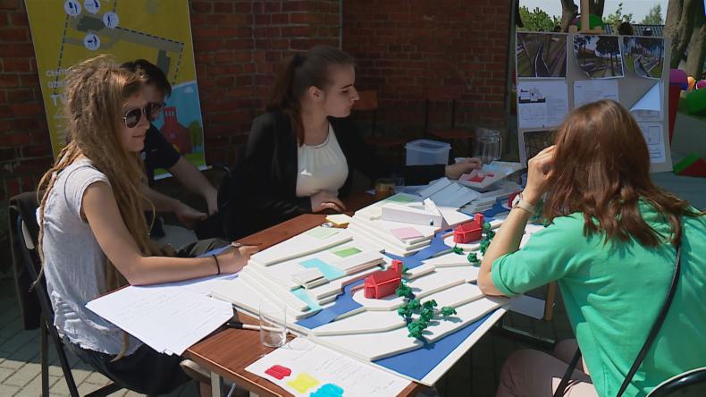 Studenci planują przyszłość Luzina