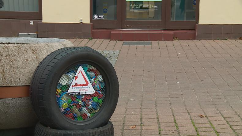 Opony na nakrętki pomagają potrzebującym