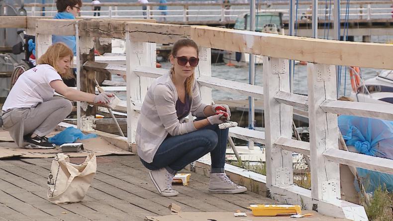 Malowanie mola w Pucku