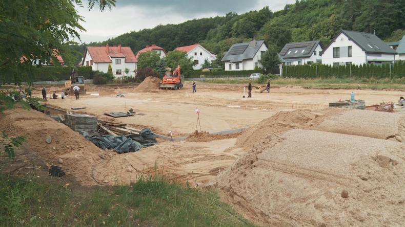 Rozpoczęły się prace przy SP nr 6 w Redzie