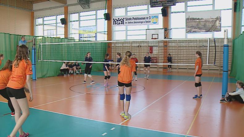 Szkoły z Redy i Dobrzewina-Karczemki mistrzami powiatu