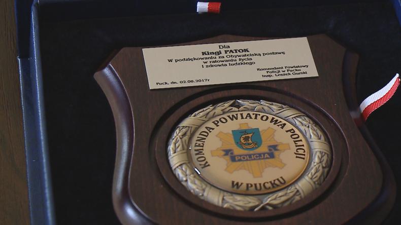 Rozpoznali i zatrzymali zaginioną 67-latkę. Otrzymali nagrody
