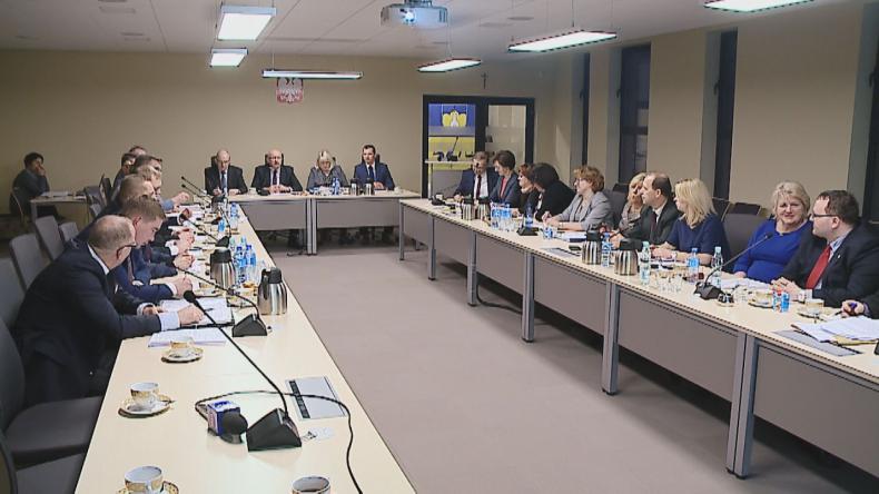 MDK przejmuje nadzór nad słupami ogłoszeniowymi