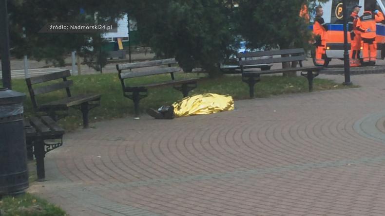 Ciało mężczyzny na promenadzie w Jastrzębiej Górze