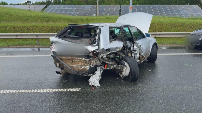Wypadek na S6 – trzy osoby w szpitalu