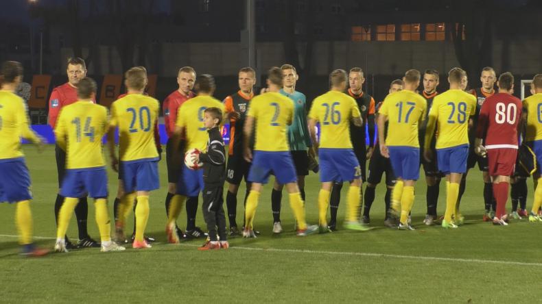 Chrobry – Arka 0:2, dobra zaliczka przed rewanżem