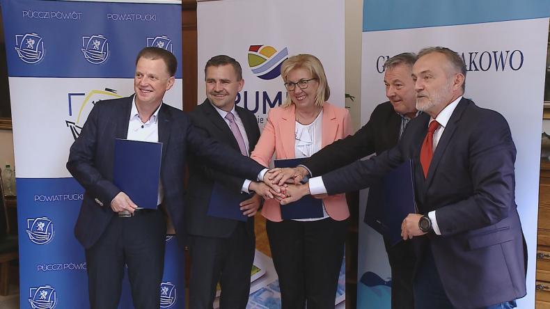 Kolejne powiaty dokładają się do Popiołówki