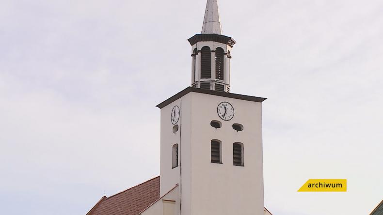 Hełm wróci na luzińską wieżę za kilka miesięcy