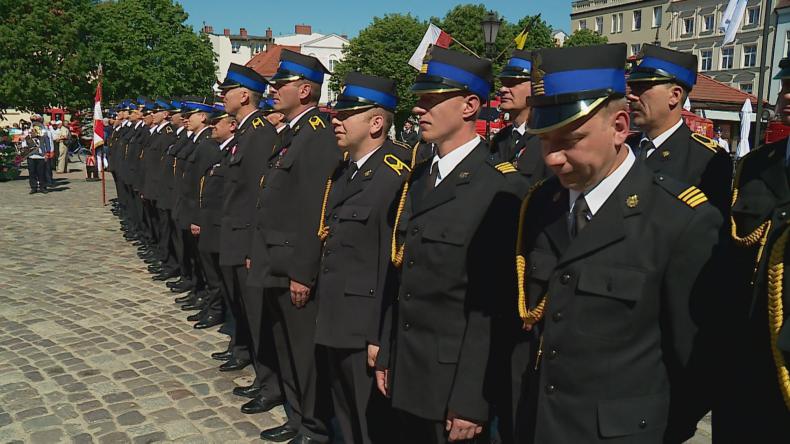 Nagrody i wyróżnienia dla strażaków z okazji ich święta