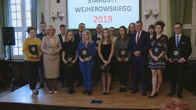 Stypendia starosty ponownie wręczone