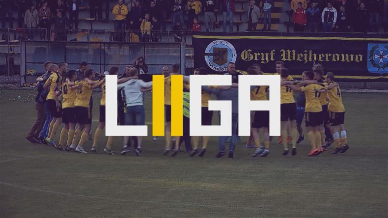 Mecz piłki nożnej - Gryf Wejherowo vs Puszcza Niepołomice 2 połowa