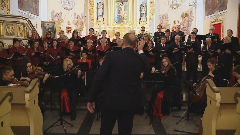 Najstarszy mieszany chór w powiecie świętuje