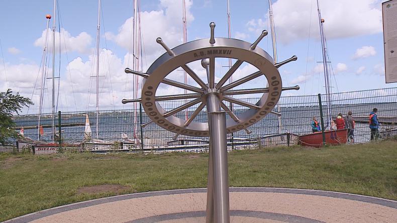 W Pucku godzinę wskaże słońce