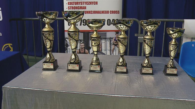 Strongmani zmierzyli się w Rumi i pomogli Zosi