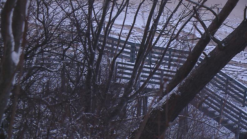 Kolejne zejście na plażę w Chłapowie po remoncie