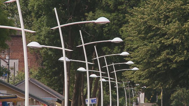 Oświetlenie mola i ulicy Żeglarskiej w Pucku