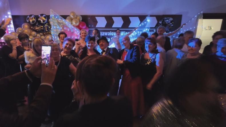 Seniorzy bawili się w stylu Hollywood