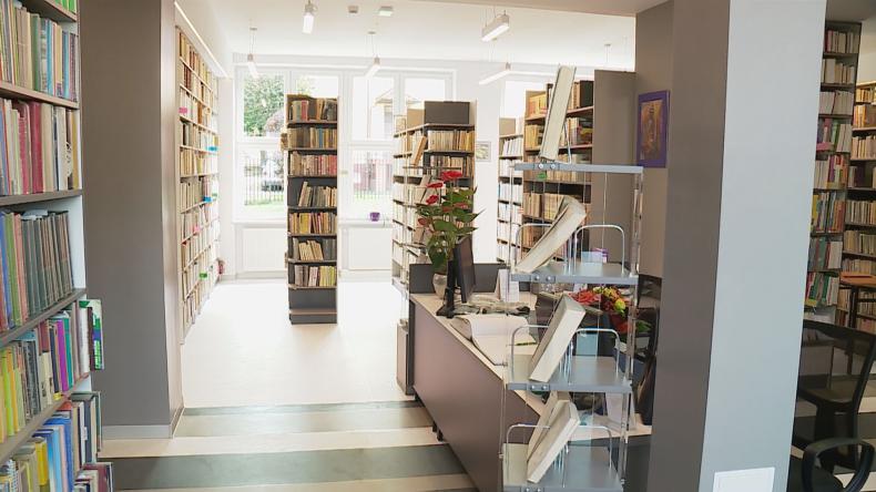 Szkolna biblioteka jak nowa