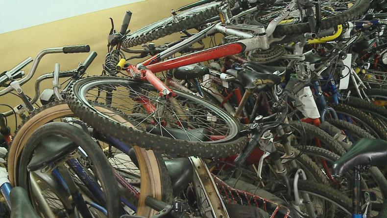 Dziesiątki rowerów zalegają w Biurze Rzeczy Znalezionych