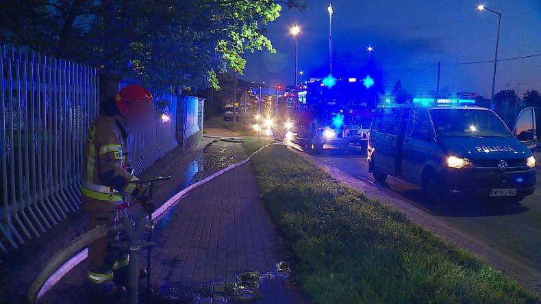 Nocny pożar pozbawił pielęgniarkę dachu nad głową