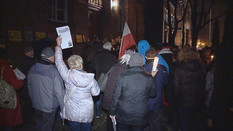 Kolejny protest przed sądem. Tłumy nie dopisały