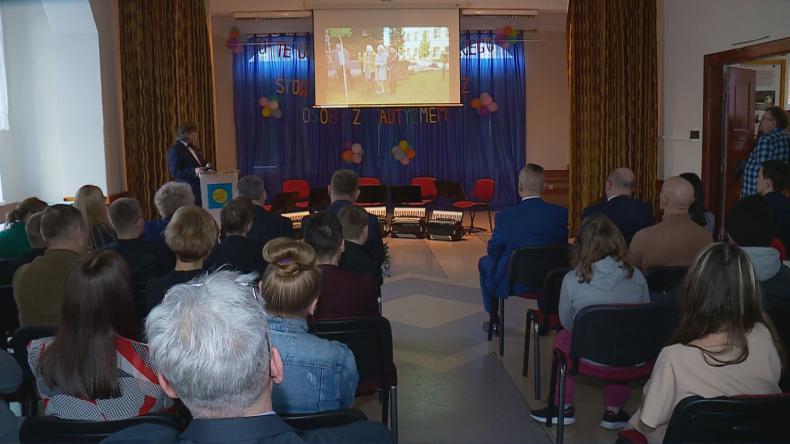 Od 10 lat wspierają osoby z autyzmem