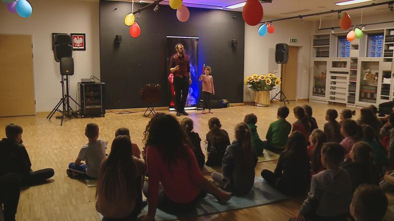 Dzieci spędziły piątkową noc z kulturą