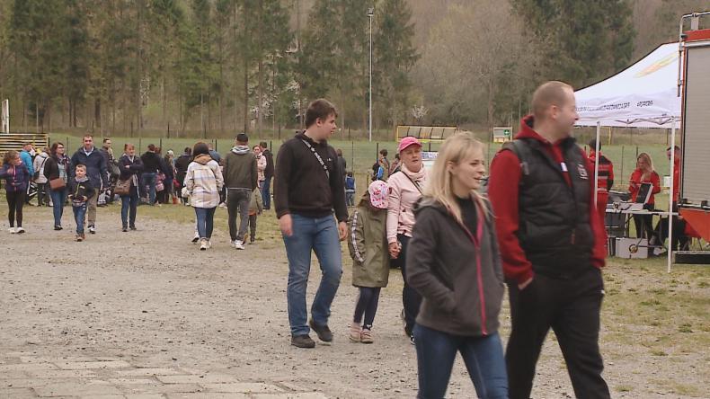 Księża lepsi od samorządowców