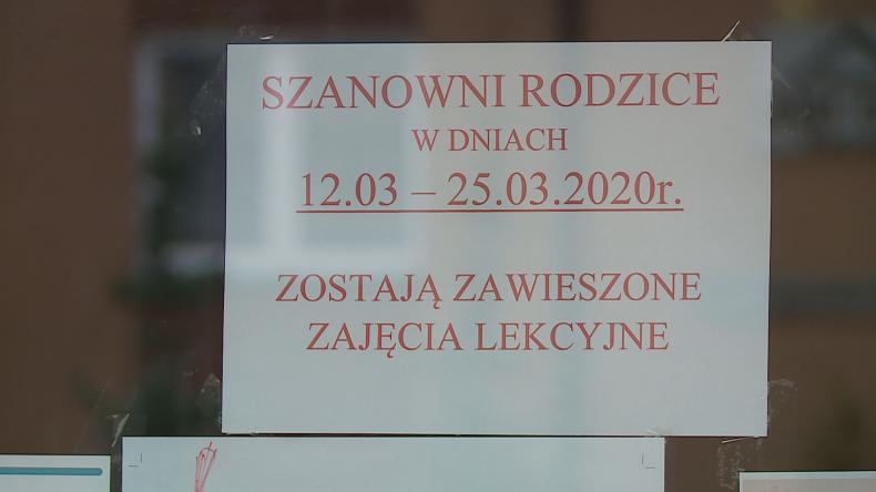 Puste szkoły oraz urzędy