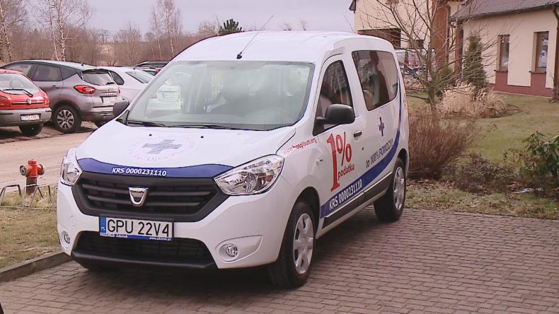 Samochód od anonimowego darczyńcy dla puckiego hospicjum