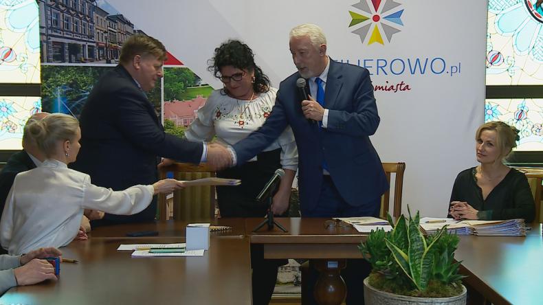 Stowarzyszenia z dotacjami od miasta  