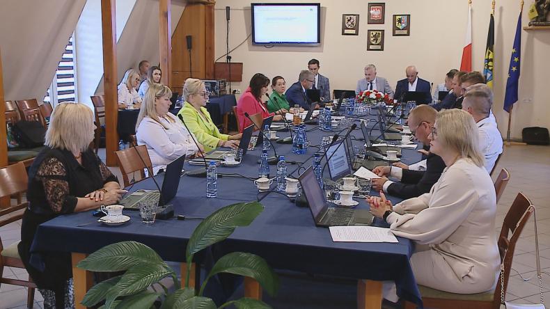 Sesja absolutoryjna w gminie Luzino