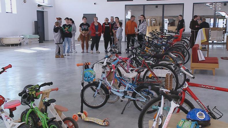 Rowery ze zbiórki trafiły do uchodźców