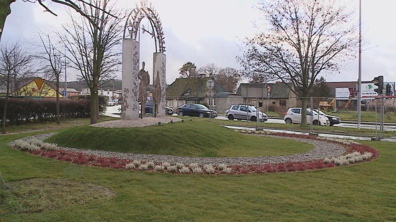 Szlak Nut Kaszubskich wzbogacony kolejną rzeźbą